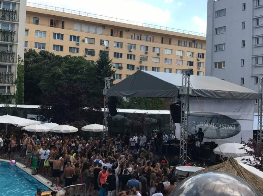 radisson2017-scena