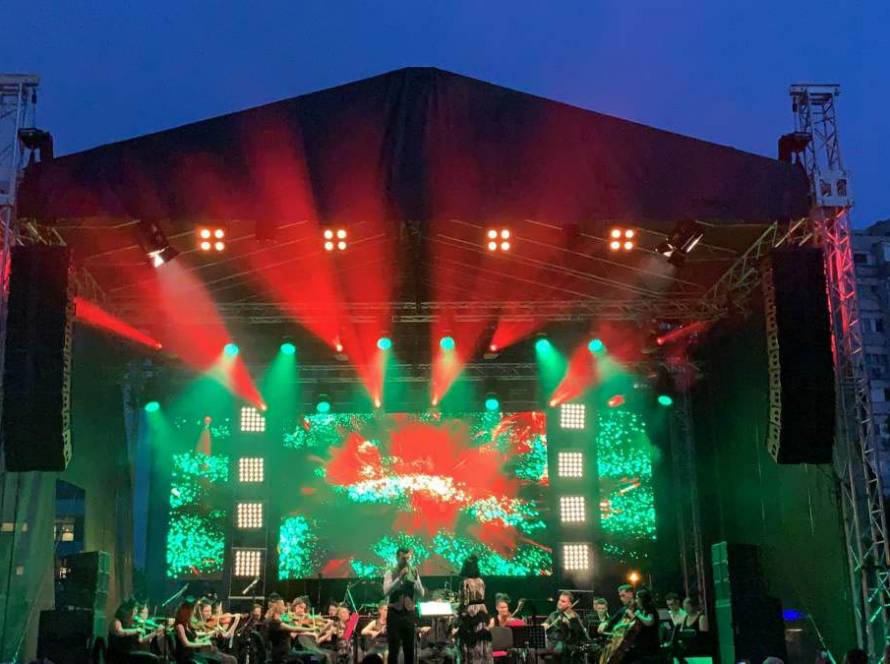 ziuaIei2019-scena